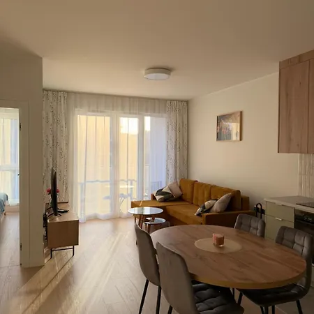 Anna Apartman *